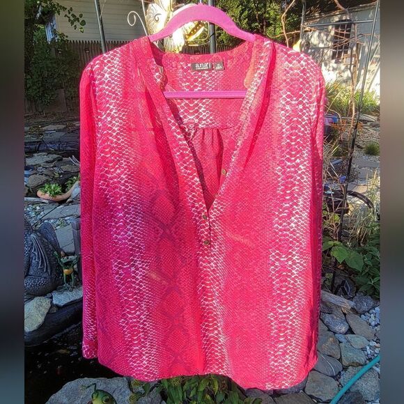 Snake Print Pink Blouse - Picture 1 of 10